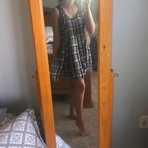 Plaid dress 🤎🖤
